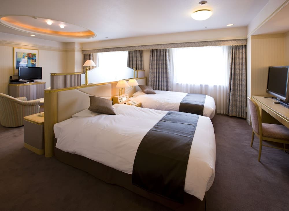 Matsuyama Tokyu REI Hotel