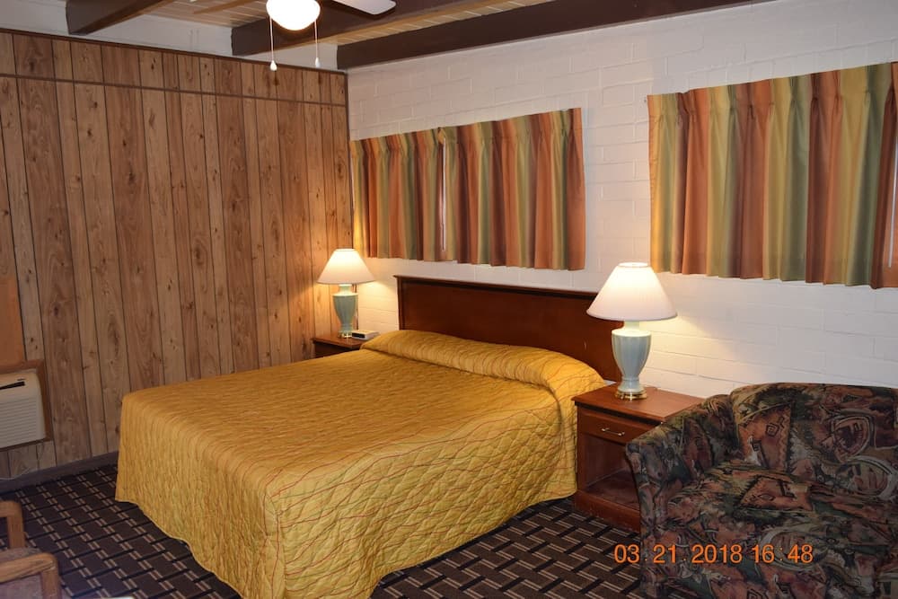 Stanlunds Inn And Suites