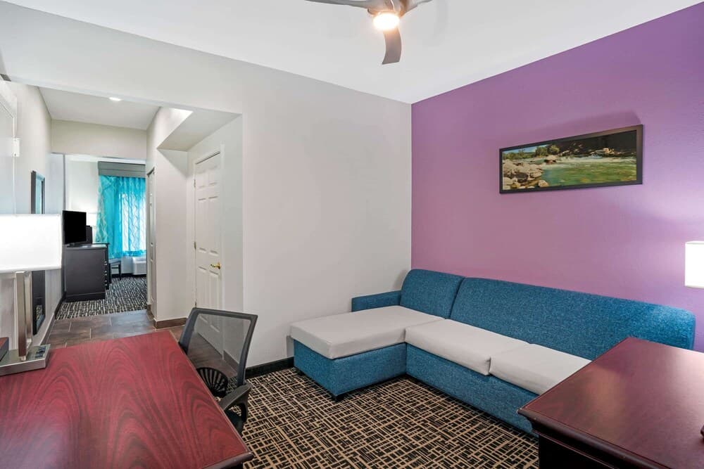 La Quinta Inn & Suites by Wyndham Cookeville