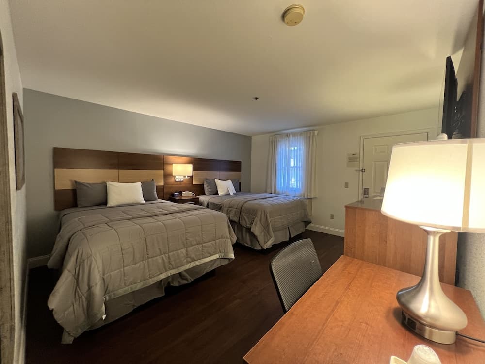 Inn at Cemetery Hill