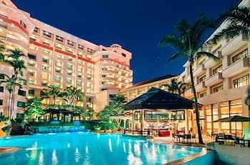 Paradox Singapore Merchant Court at Clarke Quay