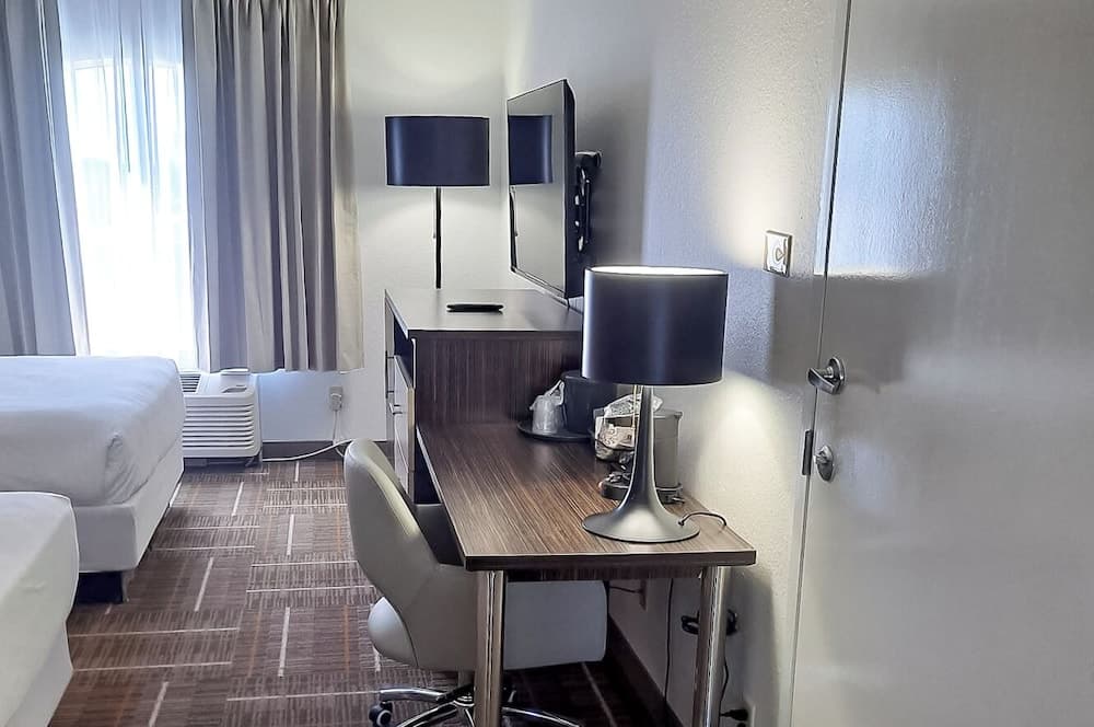 Sonesta Essential Orlando Airport