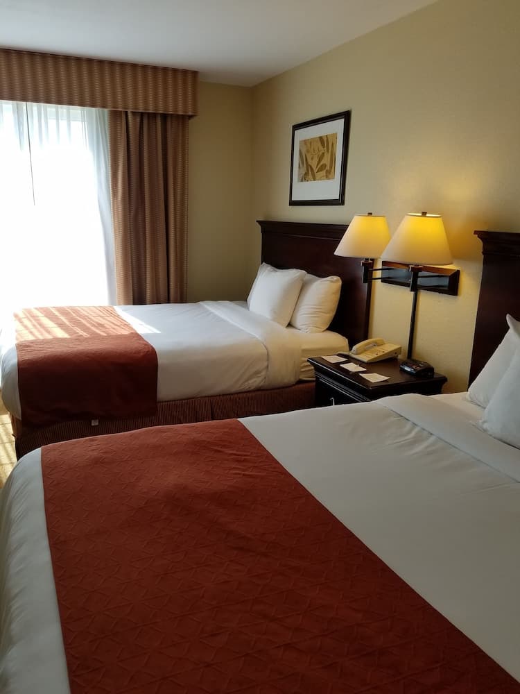 Country Inn & Suites by Radisson, Lexington, VA
