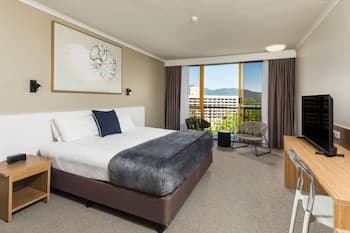 Pacific Hotel Cairns