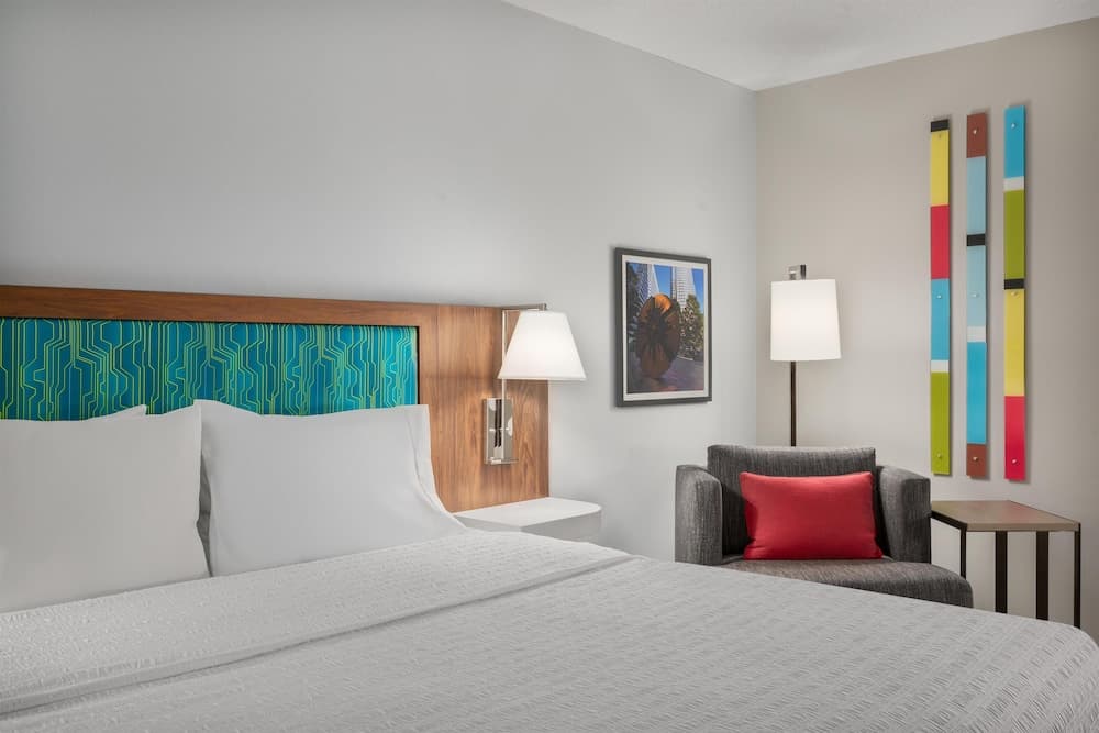 Hampton Inn & Suites Charlotte-Arrowood Rd.