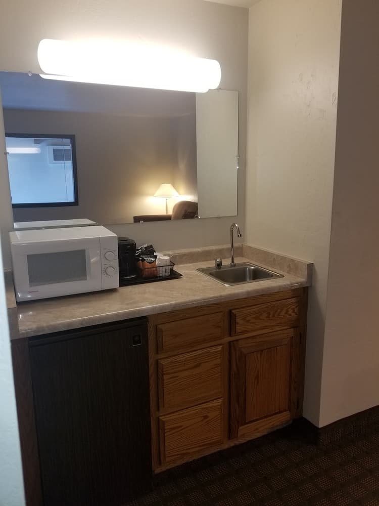 Super 8 by Wyndham Bend