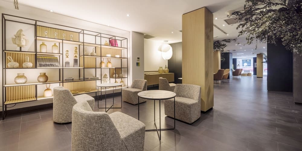 Hotel ILUNION Almirante