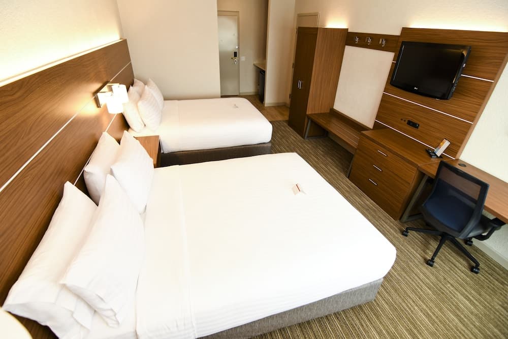 Holiday Inn Express Hotel & Stes Port Clinton-Catawba Island by IHG