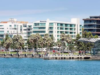Novotel Geelong