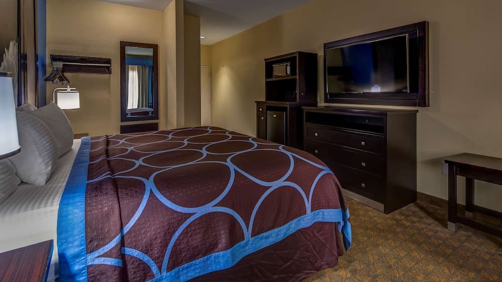 SureStay Plus Hotel by Best Western Alvin