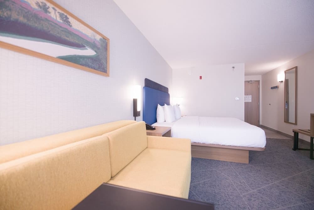 Hampton Inn Chicago-Carol Stream