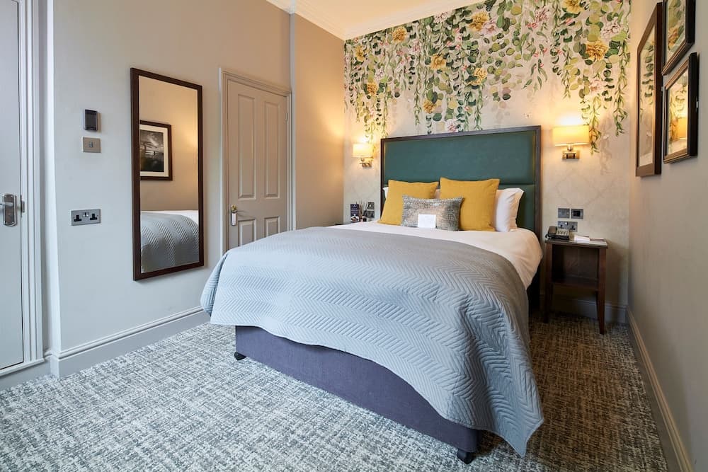 Mandolay Hotel Guildford