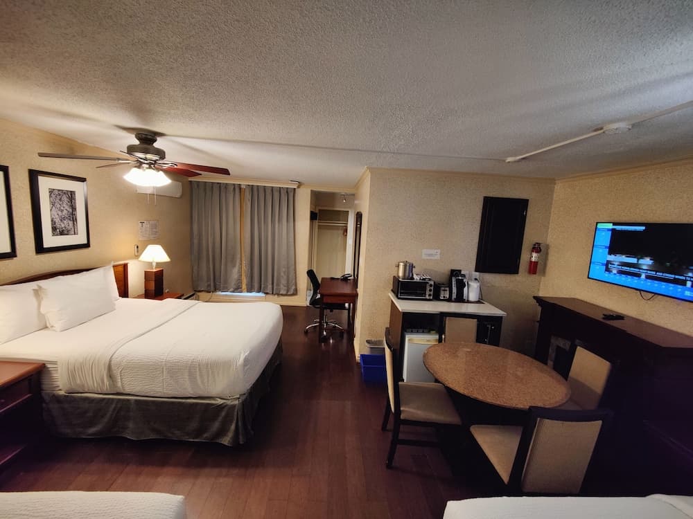 Divya Sutra Suites on Robson Downtown Vancouver