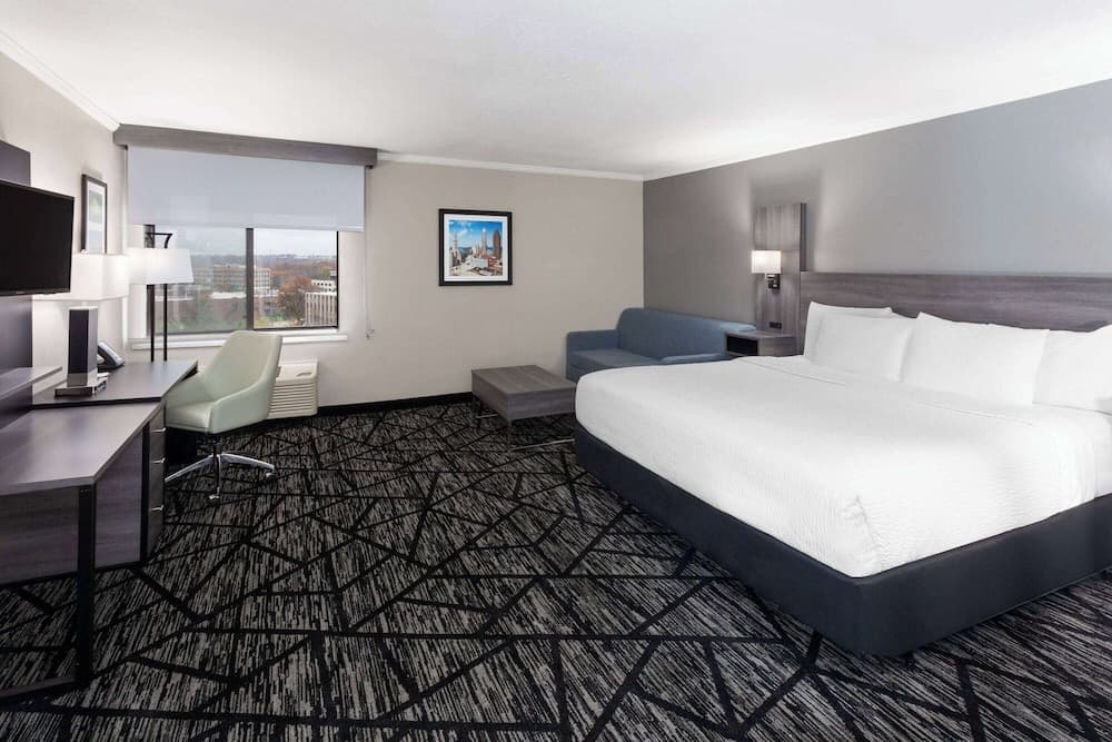 La Quinta Inn by Wyndham Cleveland Independence