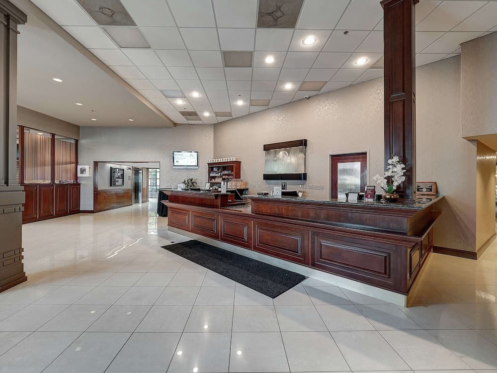 DoubleTree by Hilton Hotel Bloomington