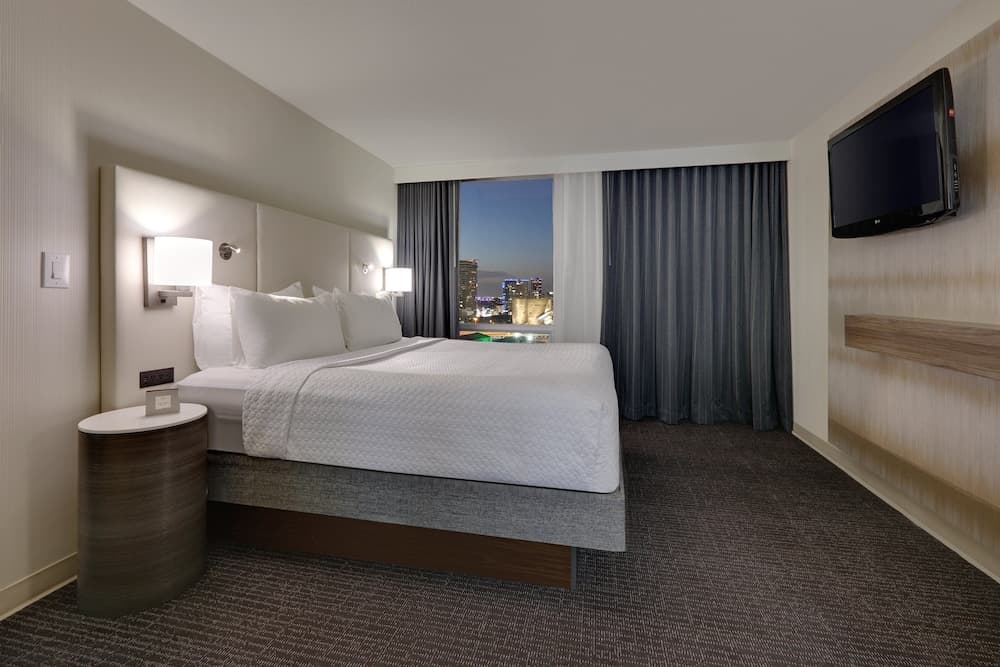 Crowne Plaza Dallas Downtown by IHG