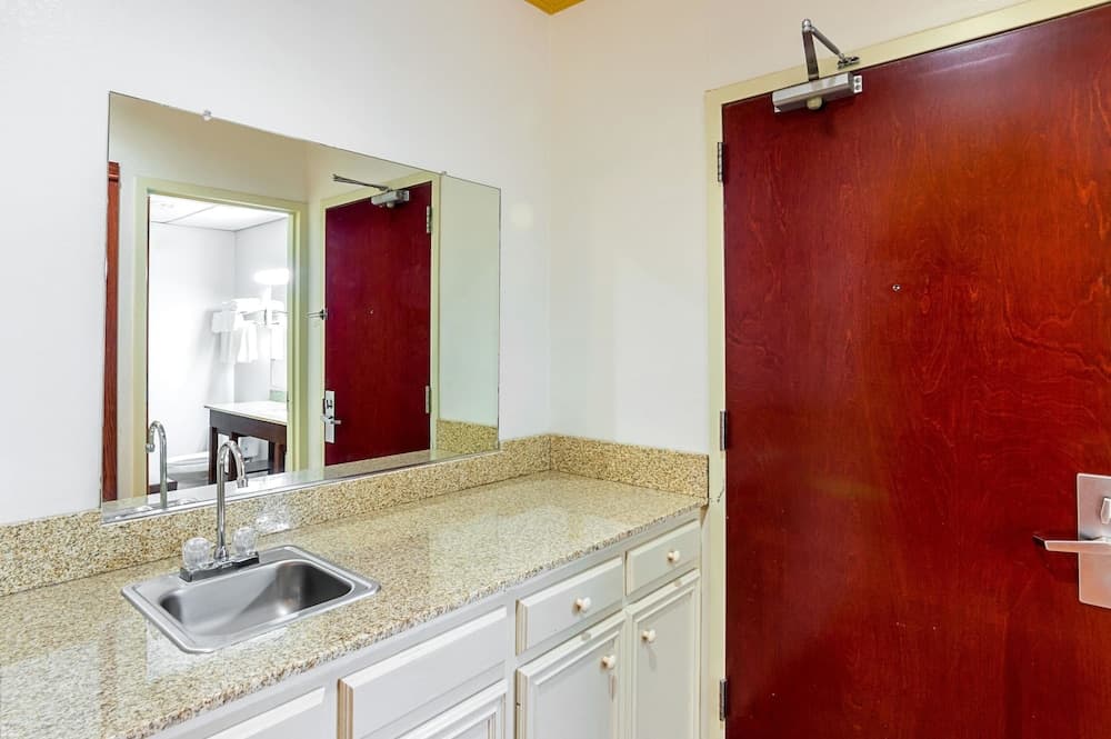 Quality Suites Lubbock Southwest