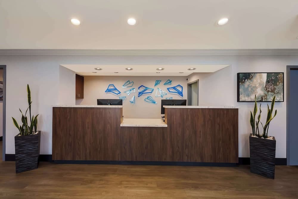 Best Western Inn & Suites Lemoore