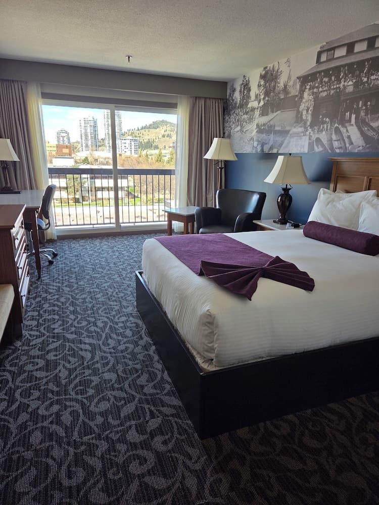 The Royal Anne Hotel