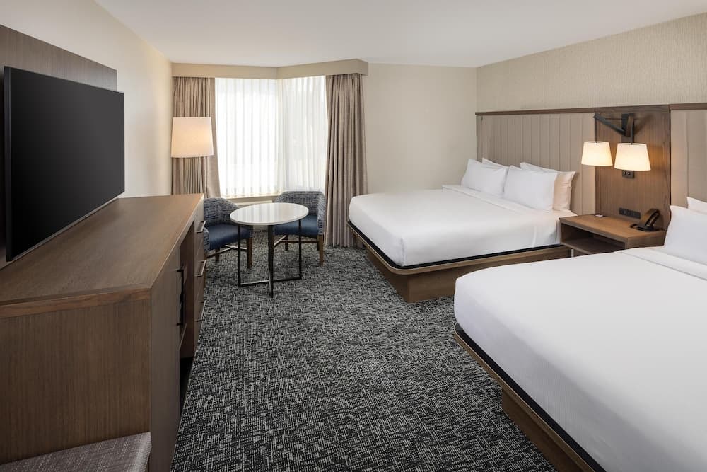 DoubleTree by Hilton Hotel Jackson