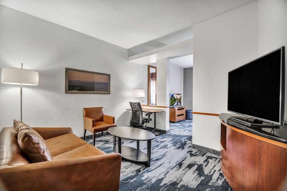 Fairfield Inn & Suites Fort Worth/Fossil Creek