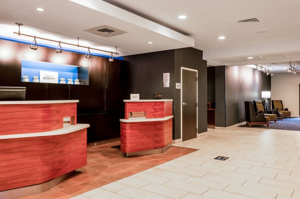 Courtyard by Marriott Columbus Airport