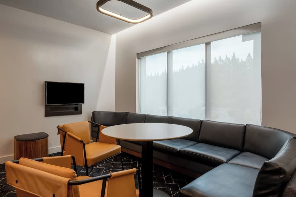 Courtyard by Marriott Columbus Airport