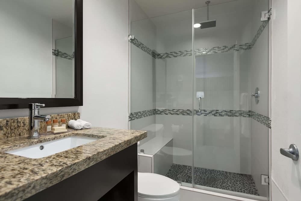 Days Inn by Wyndham Downey