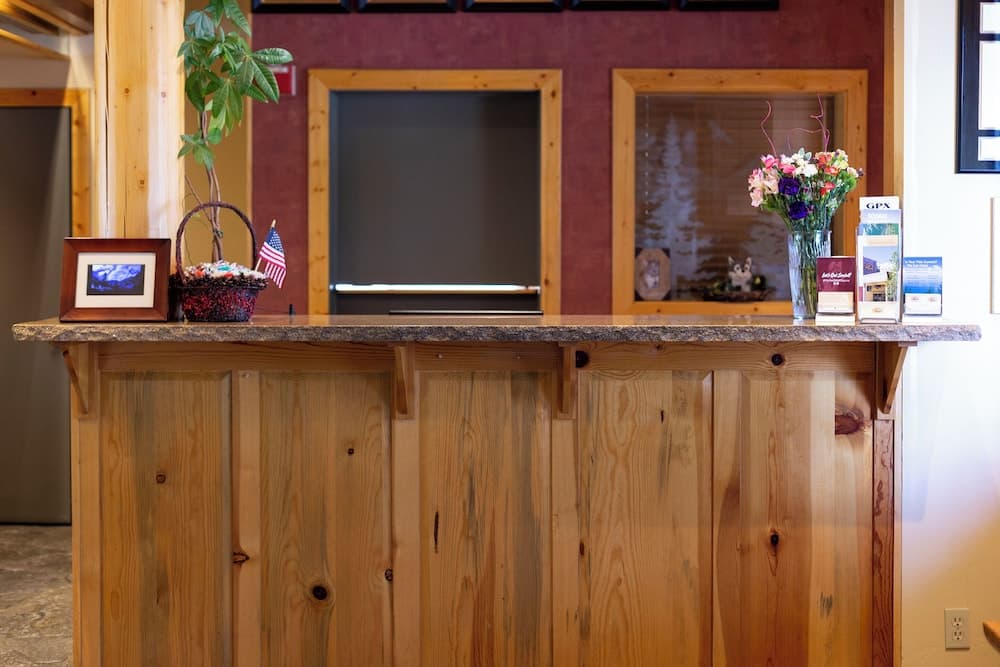 Red Wolf Lodge at Olympic Valley