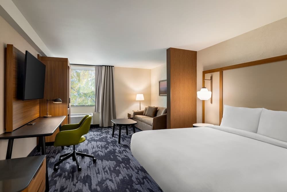 Fairfield by Marriott Inn & Suites Madison South