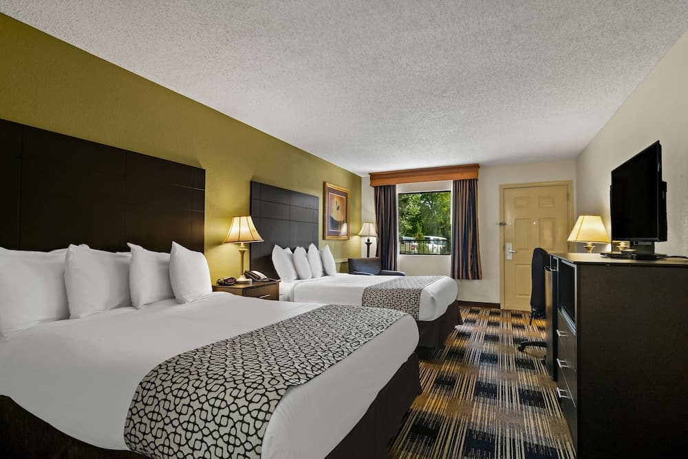 Best Western Windsor Suites