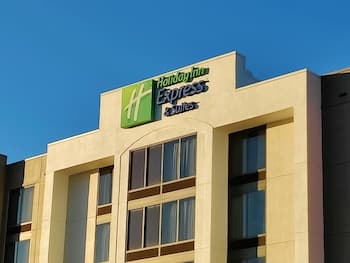 Holiday Inn Express Hotel & Suites DFW Airport South, an IHG Hotel