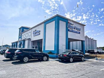 BayVue Hotel, Resort and Suites