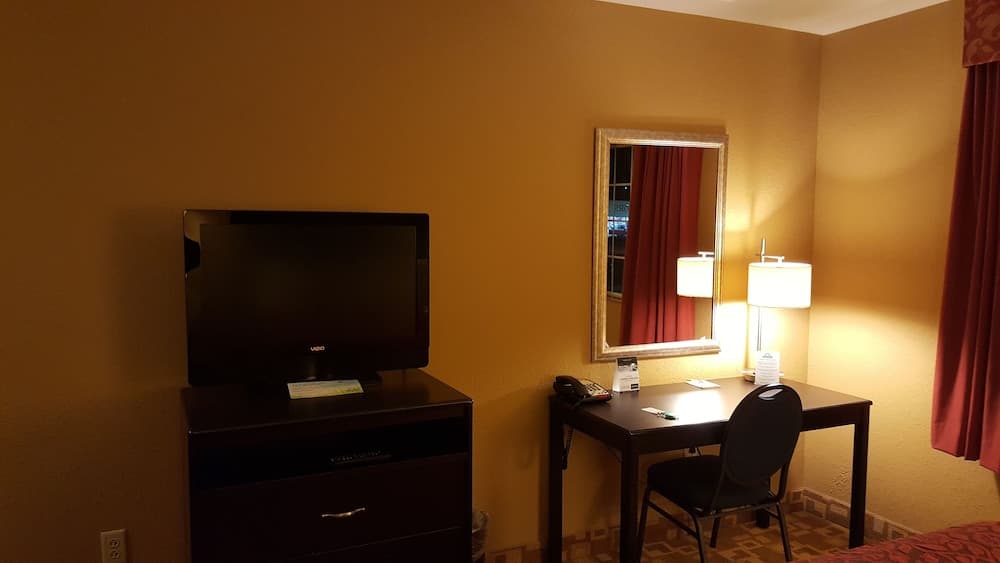 Days Inn by Wyndham Central City