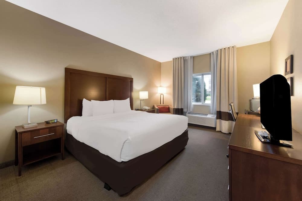 Comfort Inn Wichita East