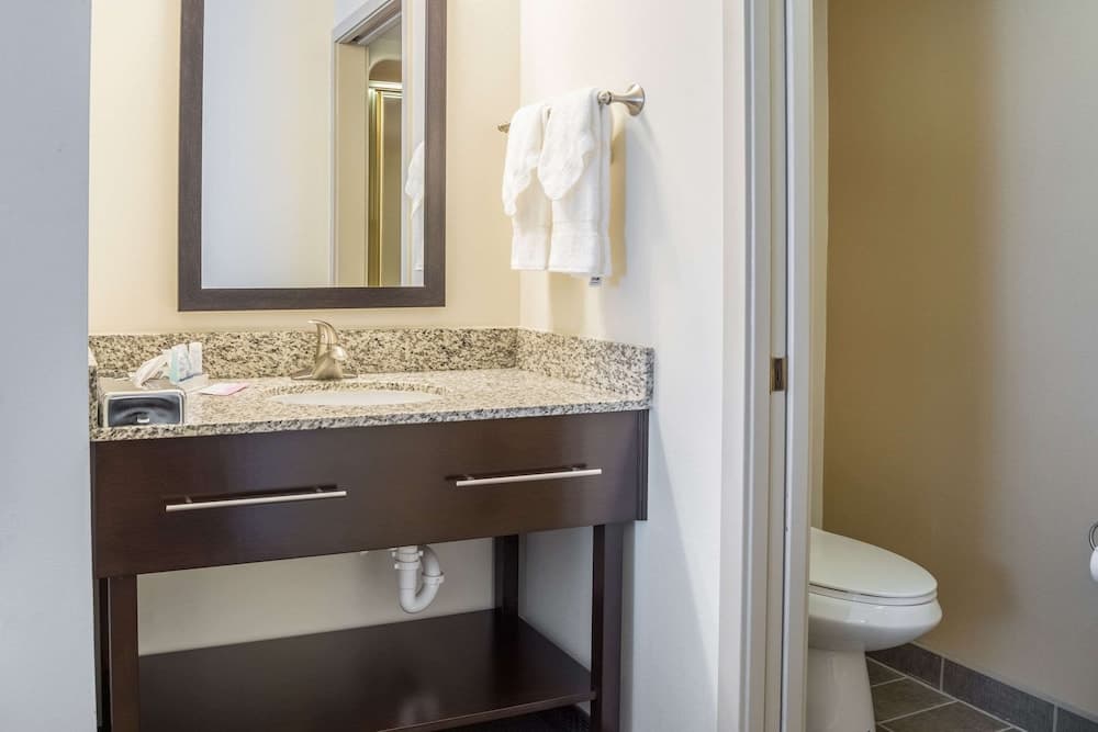 Sleep Inn Bend Crossroads Plaza