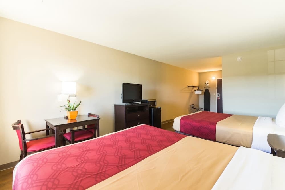 Econo Lodge Harrisburg - Southwest of Hershey Area