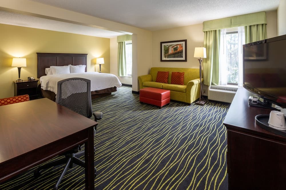 Hampton Inn Columbia I-26/Harbison Blvd.