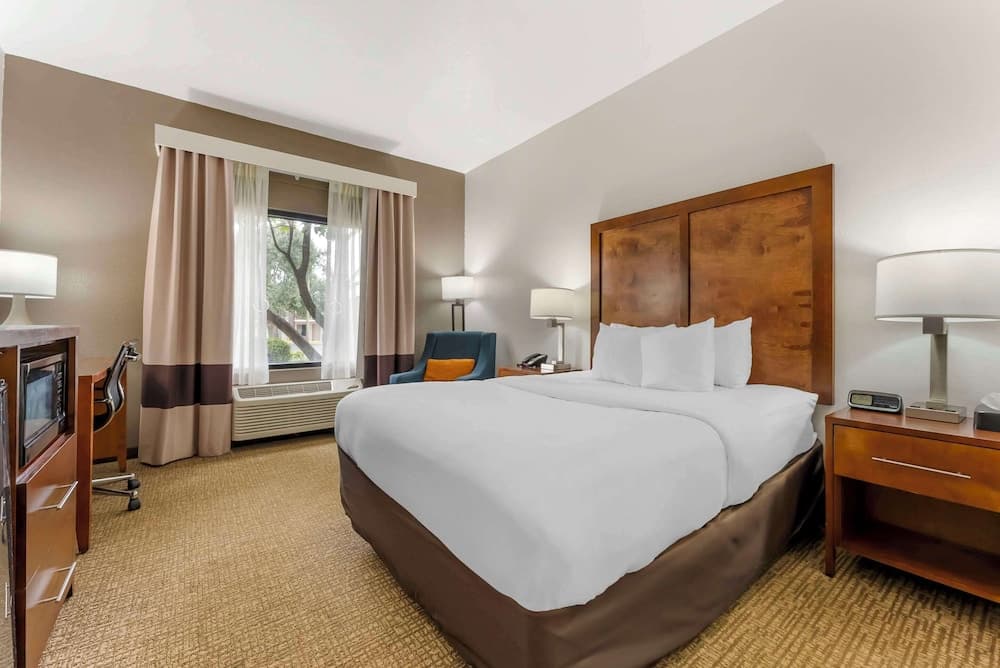 Comfort Inn Brownsville I-40