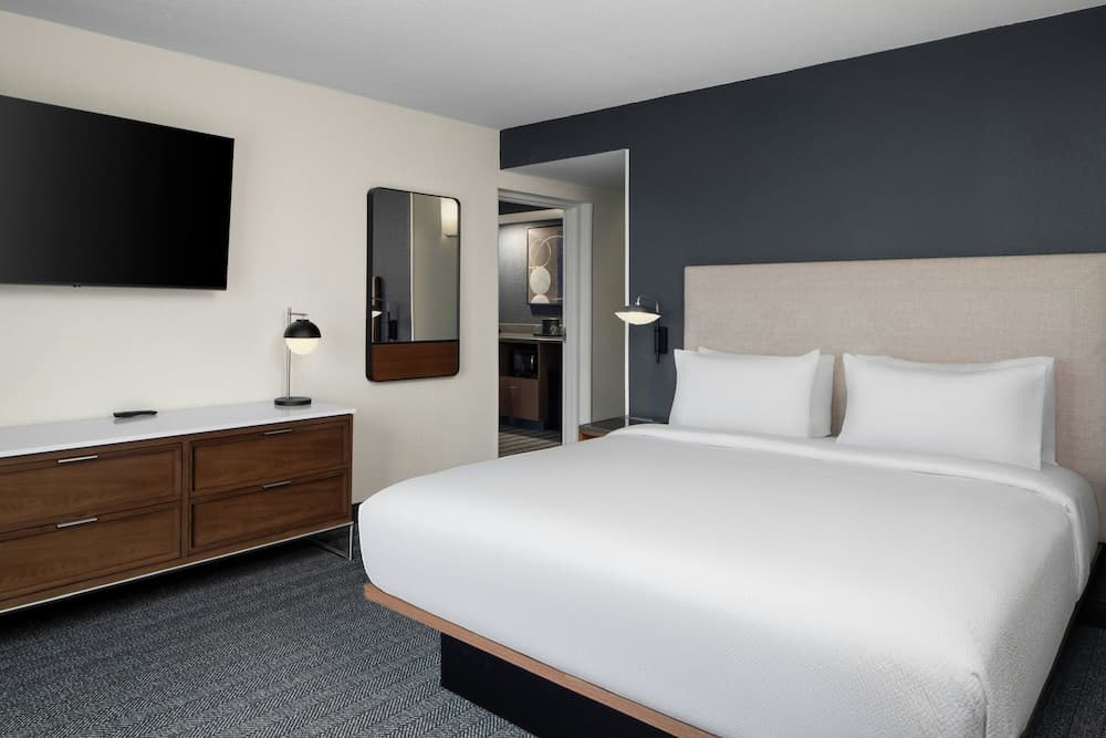 Courtyard by Marriott Chesapeake