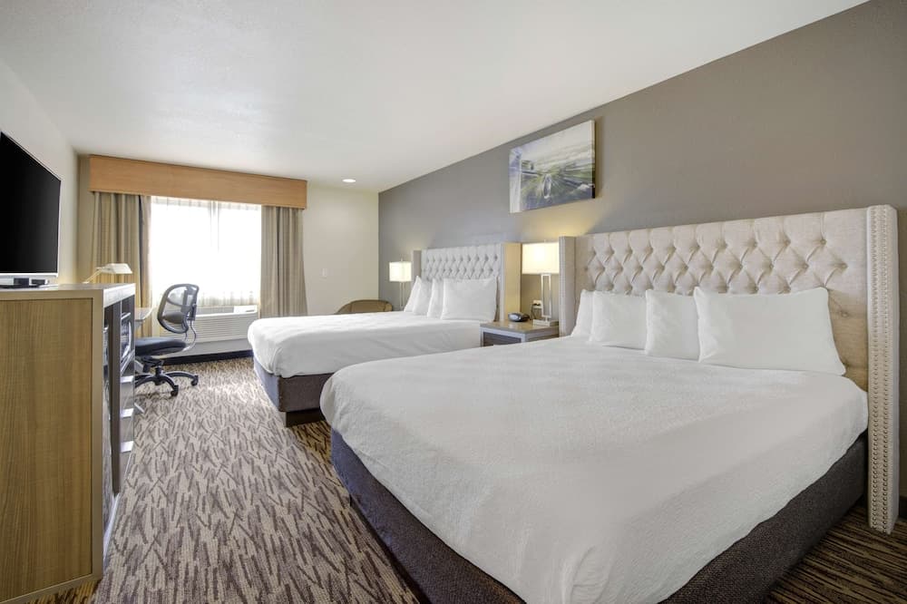 Best Western Plus Peppertree Airport Inn