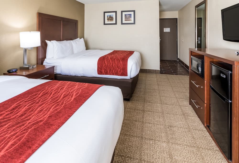 Comfort Inn Waukesha - Milwaukee West