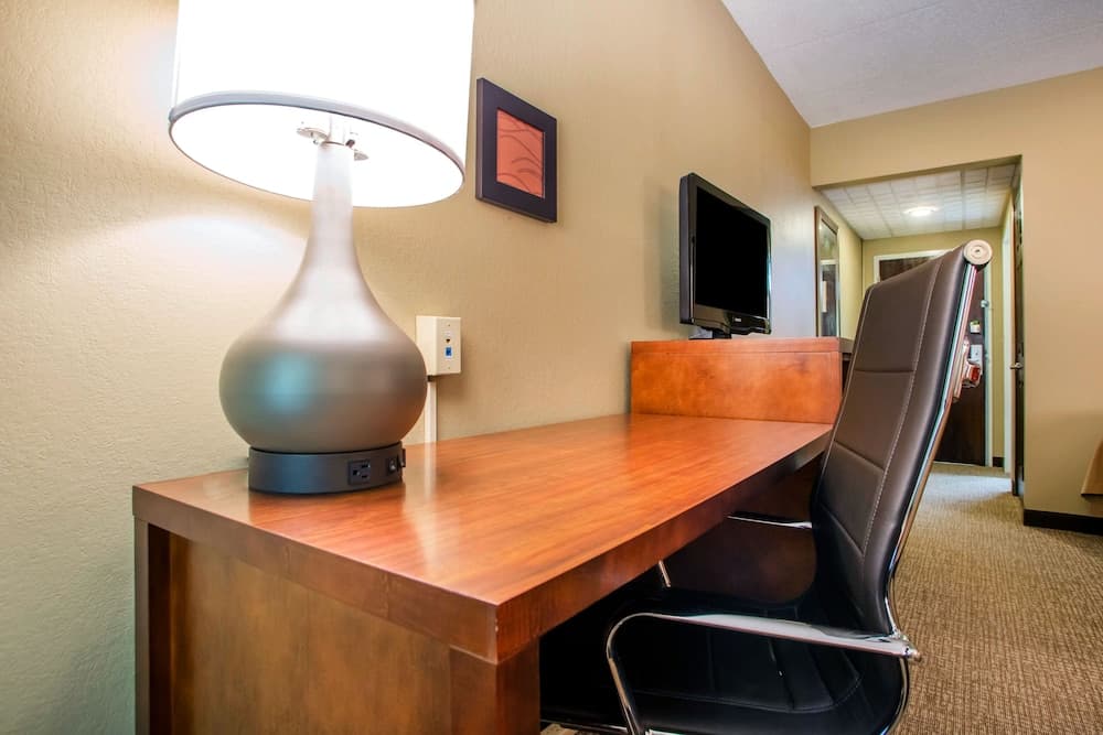 Comfort Inn Dayton - Huber Heights