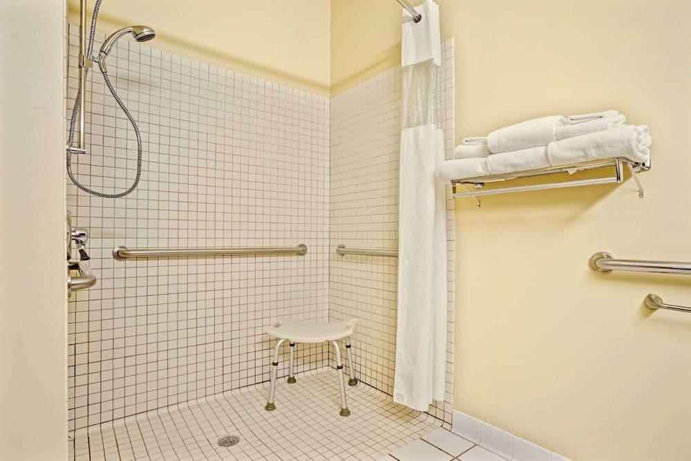 Baymont by Wyndham Wahpeton