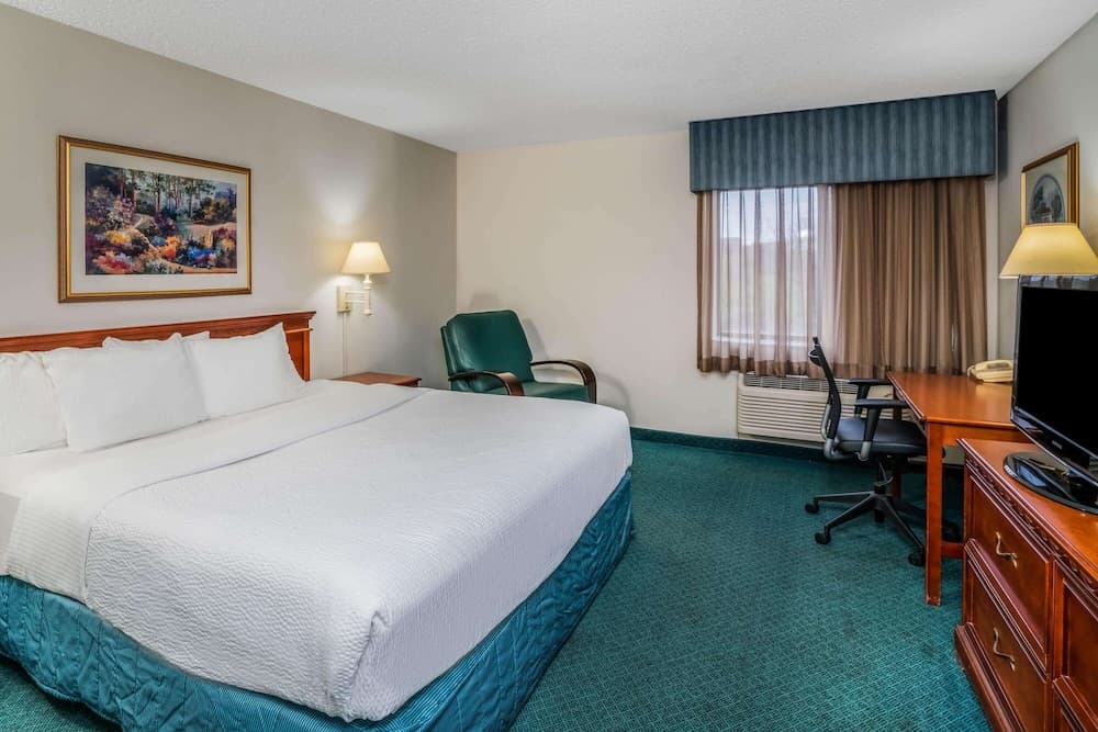La Quinta Inn & Suites by Wyndham Nashville Franklin