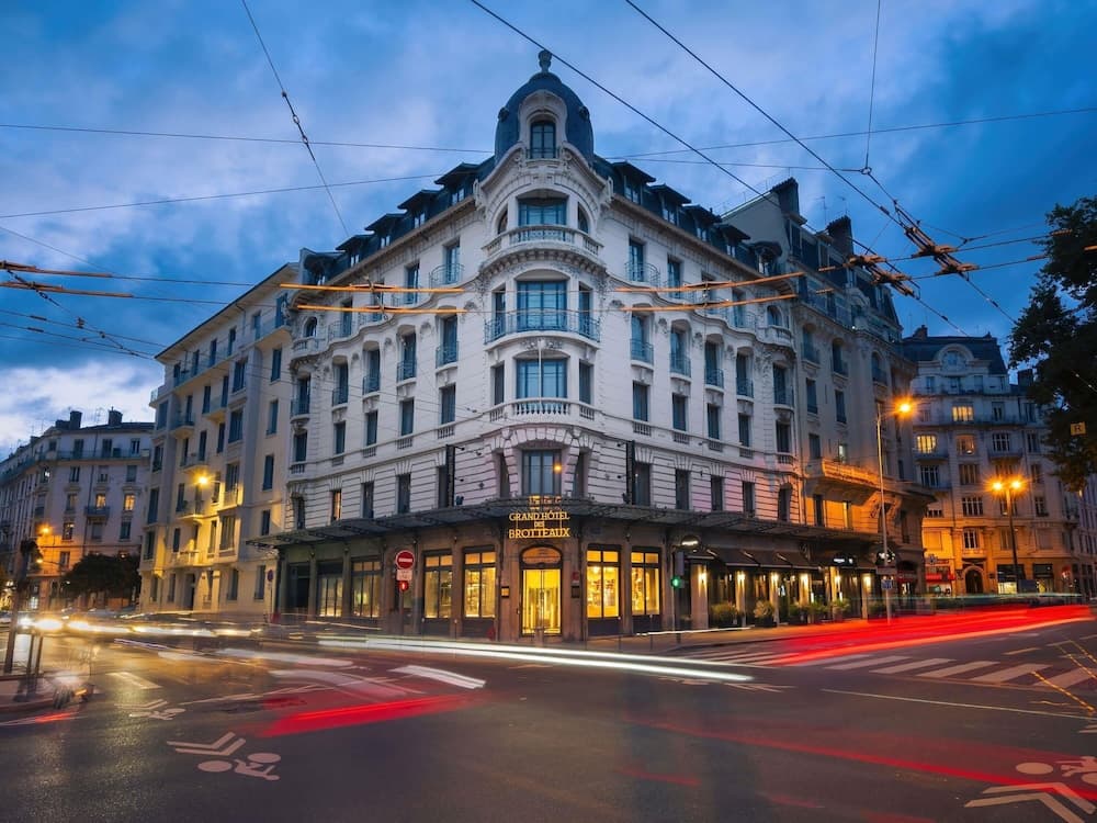 hotel image