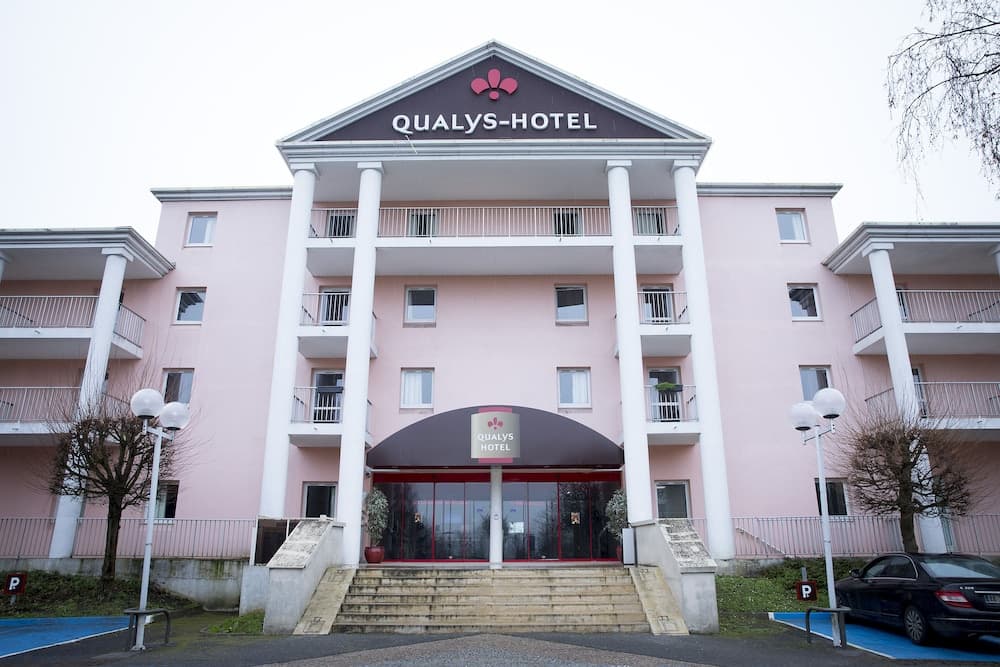 hotel image