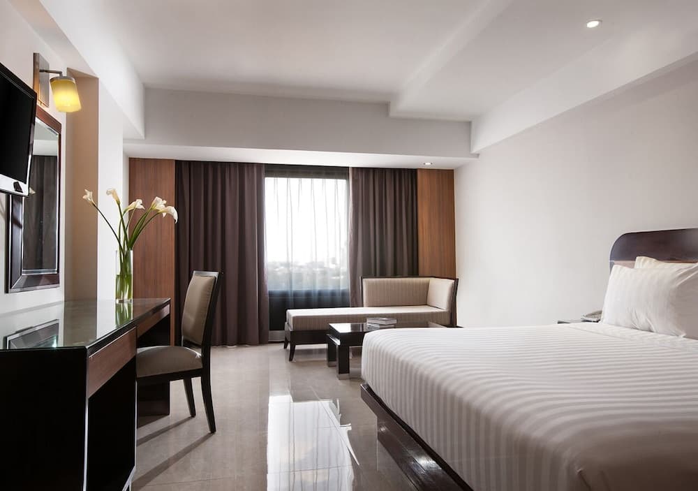 Hotel Santika Premiere Semarang