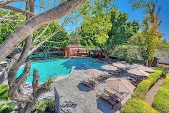 Hacienda Jurica by Brisas