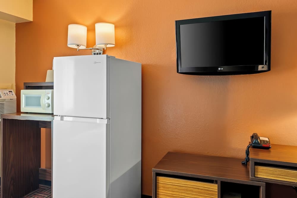 Rodeway Inn Effingham North